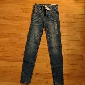 American Eagle Hi-rise jegging